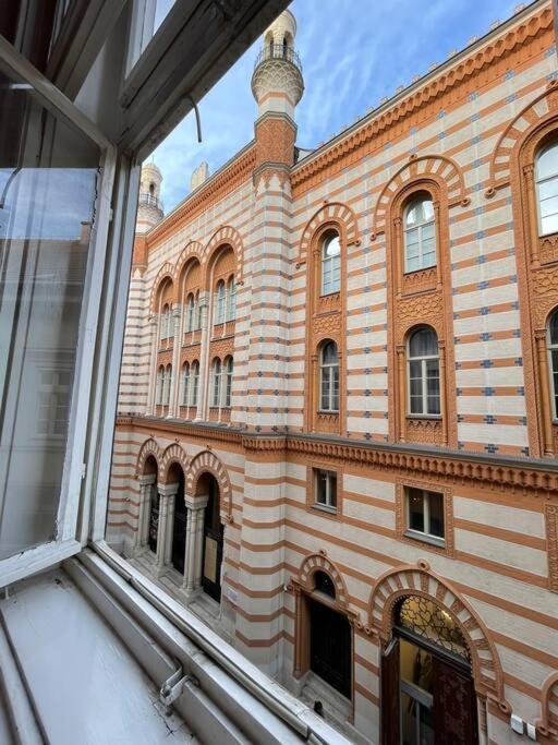 Lejlighed Synagogue Great